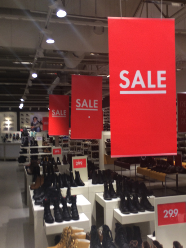 Large format retail sale banners