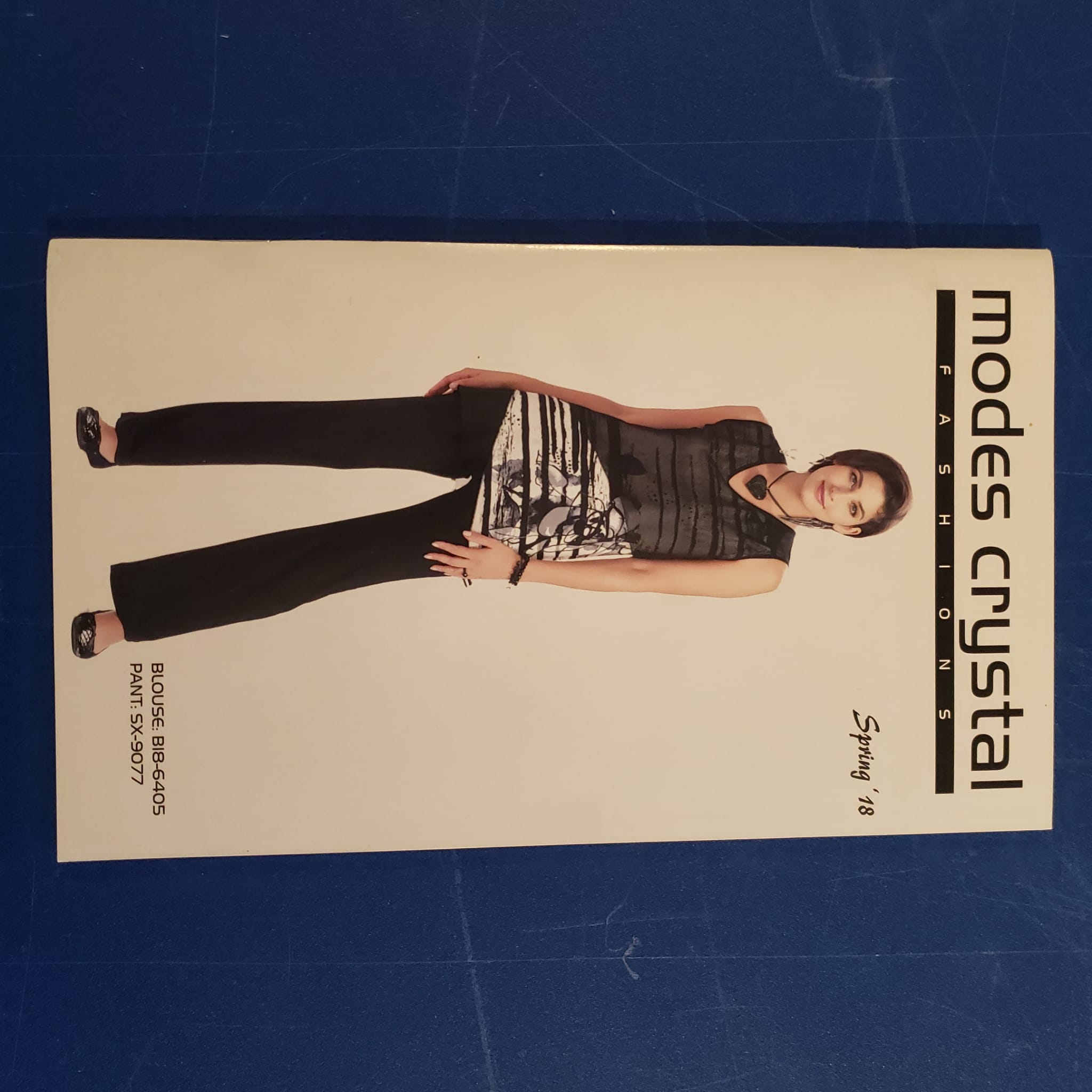 Modes Crystal fashion lookbook print