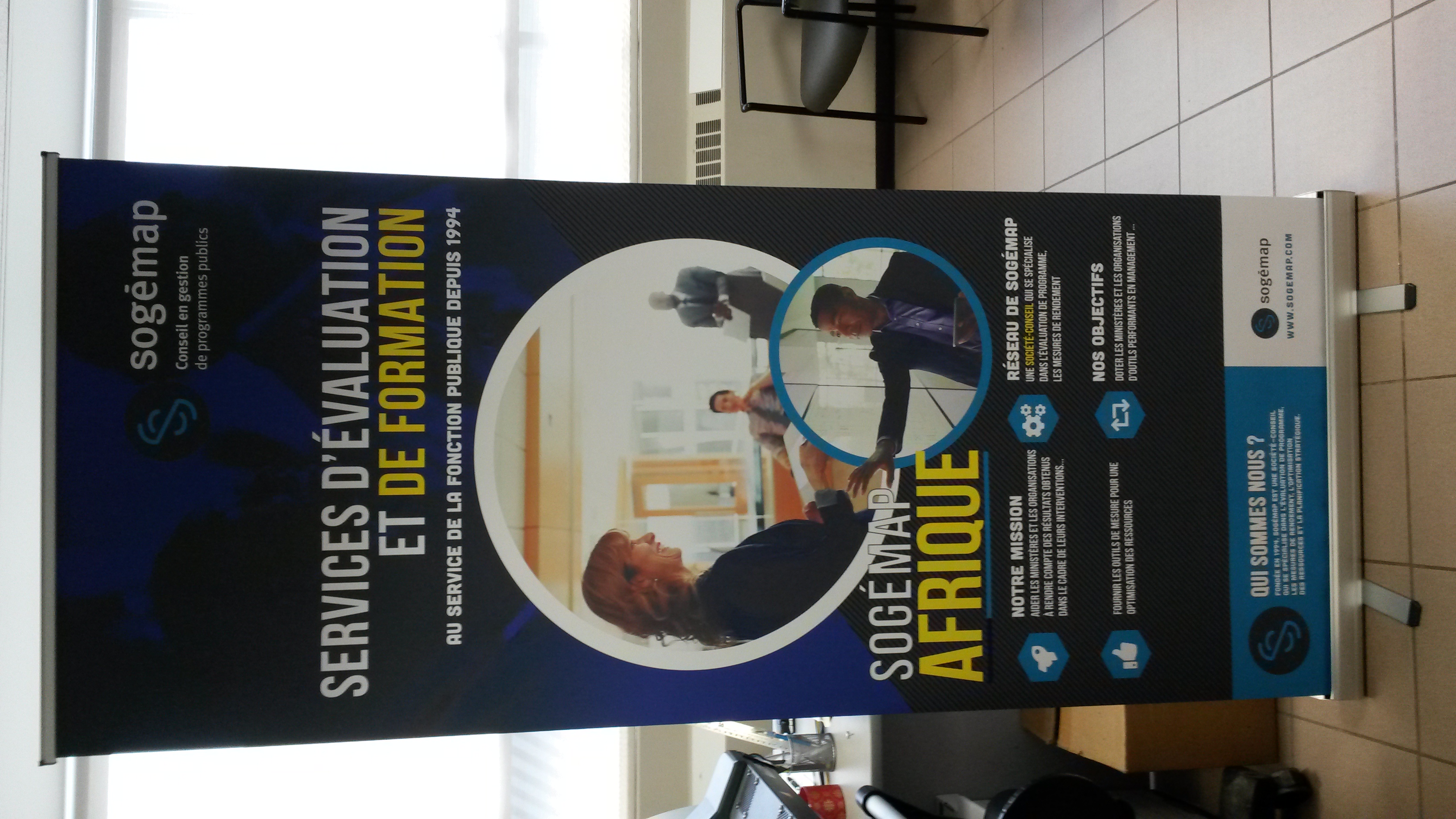 Sogémap roll-up banner stand printed by InGraph